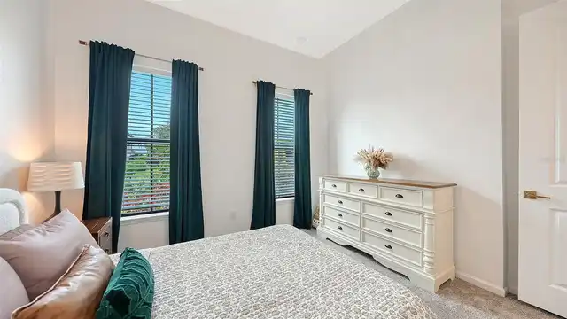 Listing Photo 32