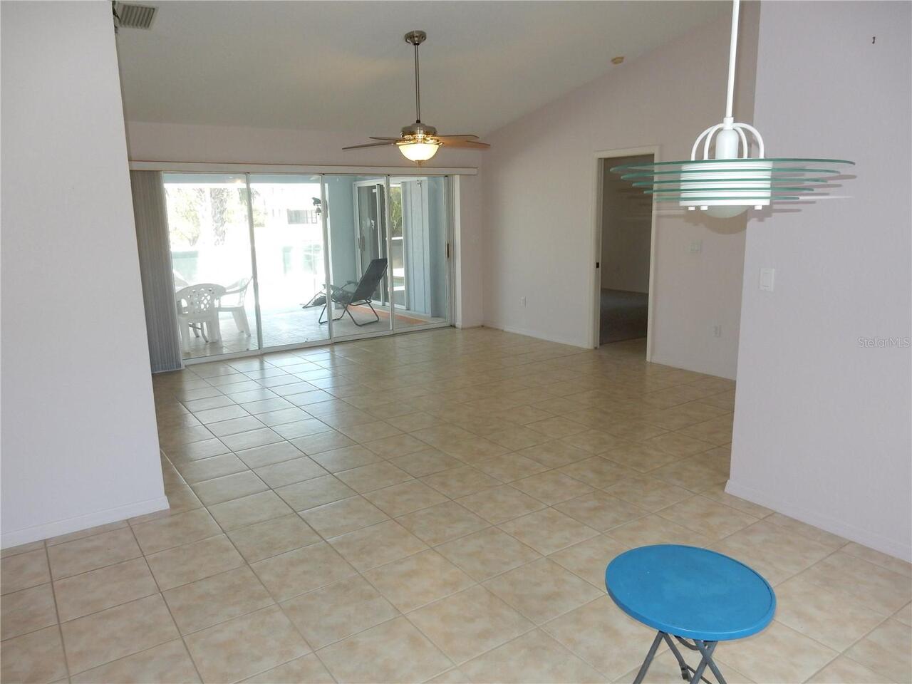 Listing Photo 9