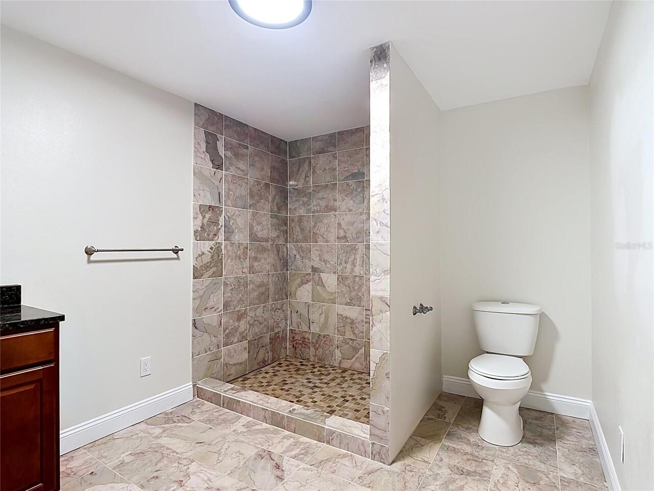 Listing Photo 42