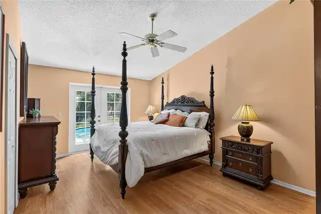 Listing Photo 23