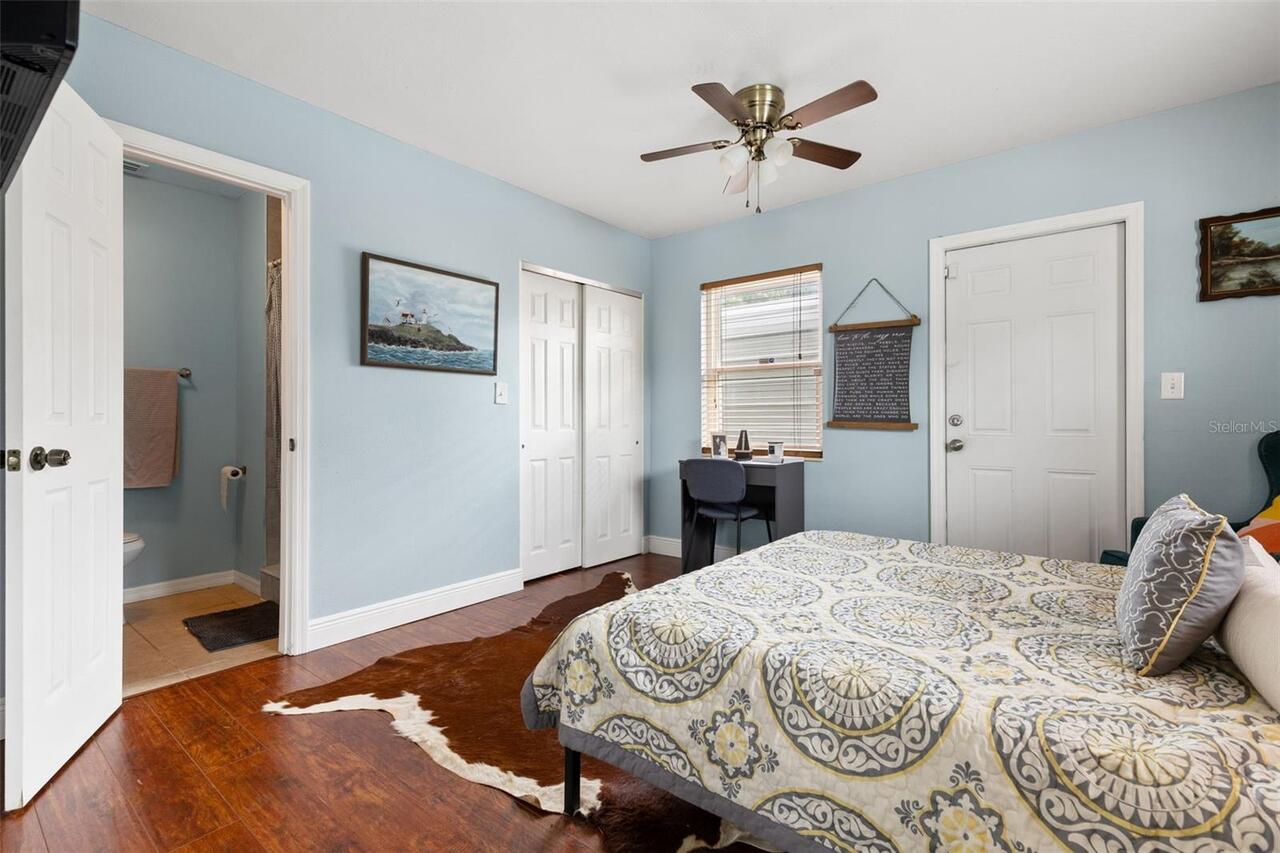 Listing Photo 17