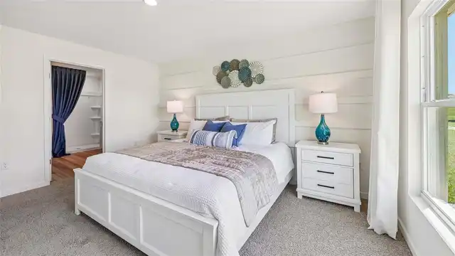 Listing Photo 11