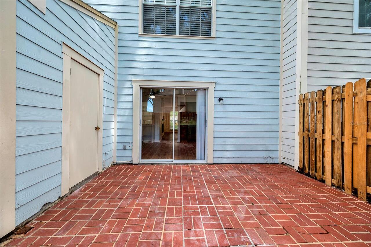 Listing Photo 17