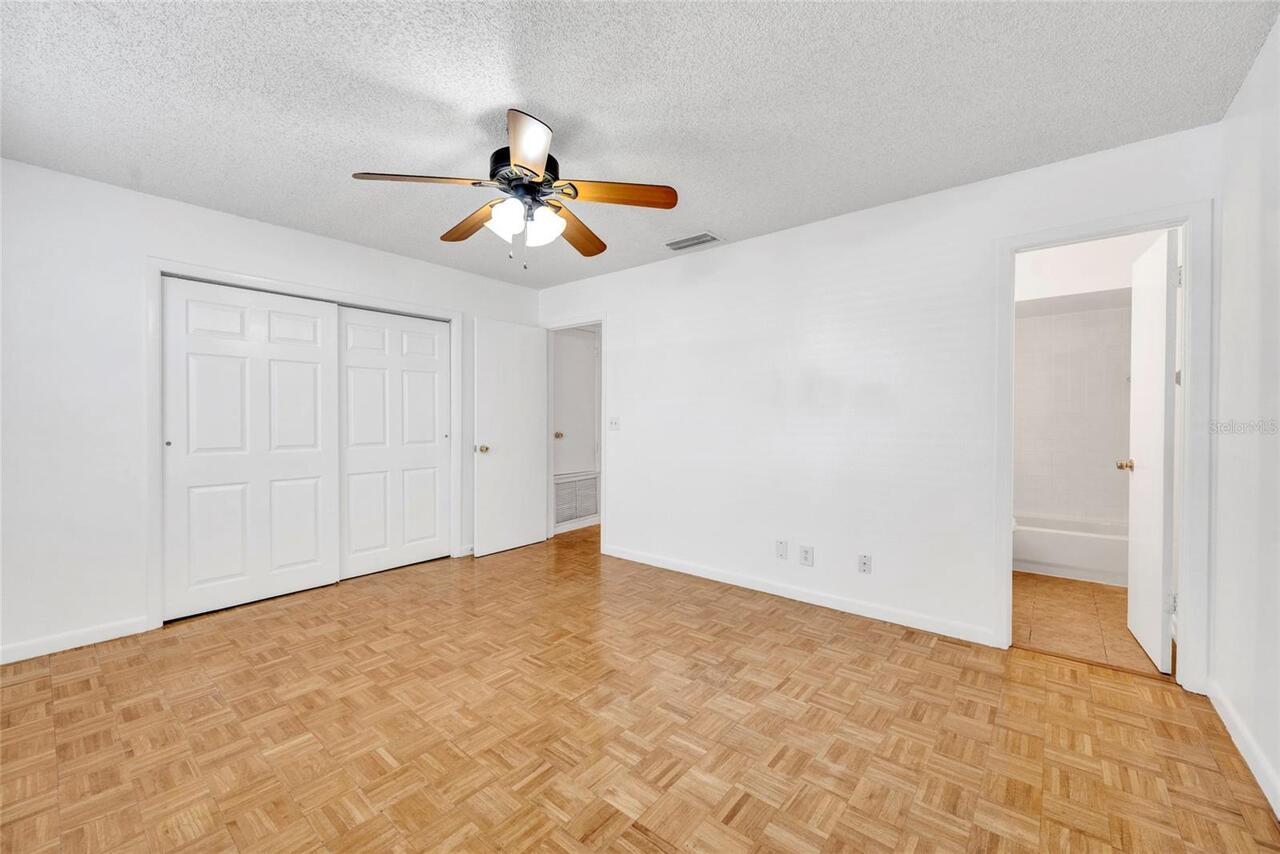 Listing Photo 23