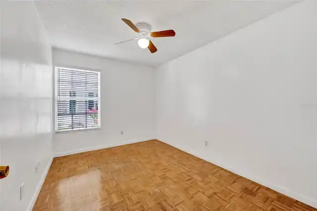 Listing Photo 28
