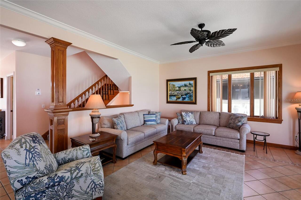 Listing Photo 12