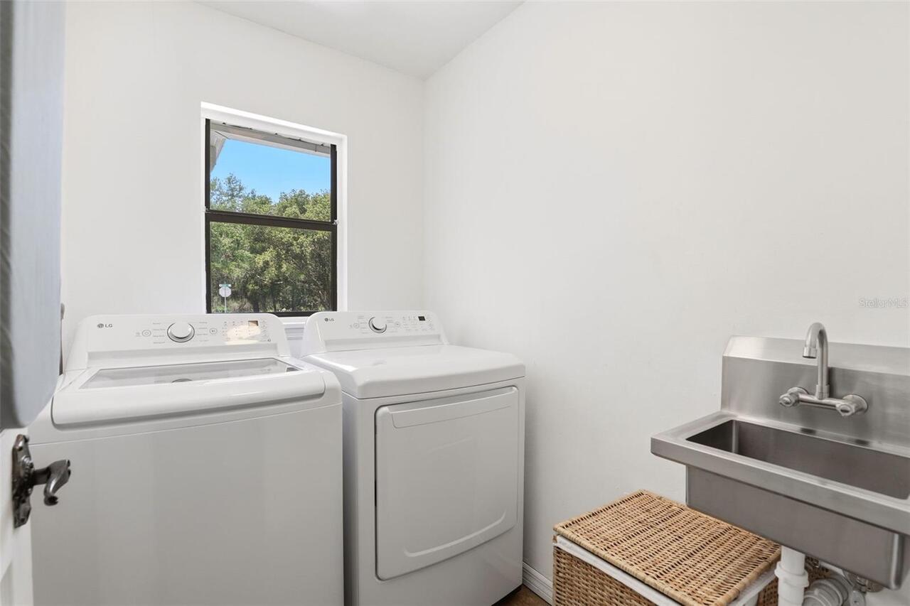 Listing Photo 23