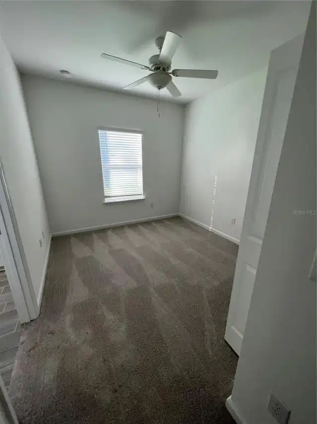 Listing Photo 9