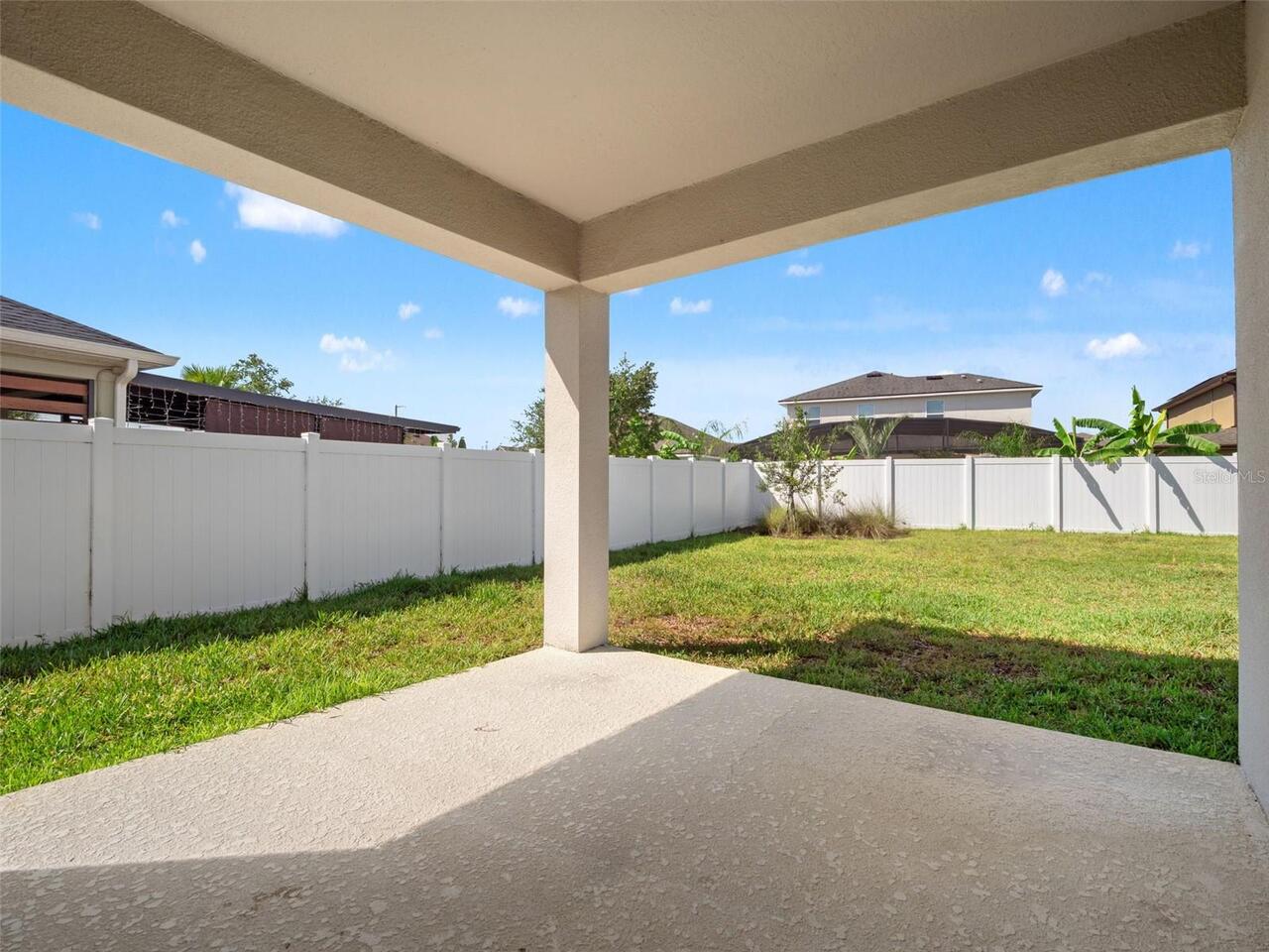Listing Photo 17