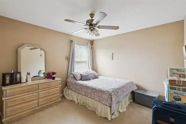 Listing Photo 18