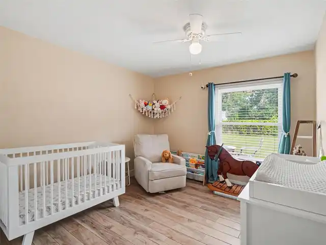 Listing Photo 21