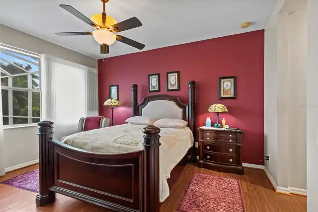 Listing Photo 13