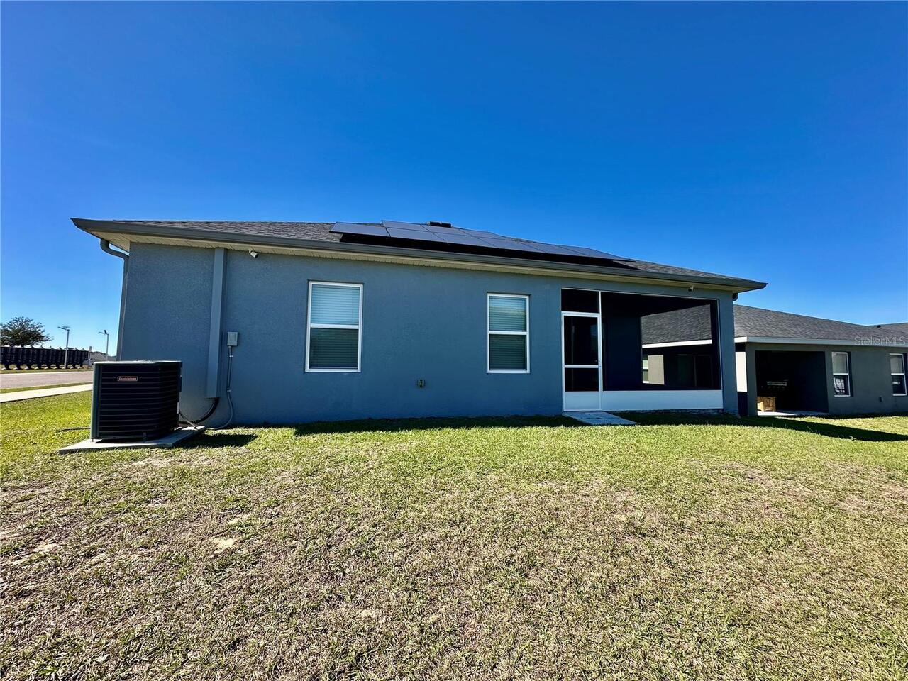 Listing Photo 8