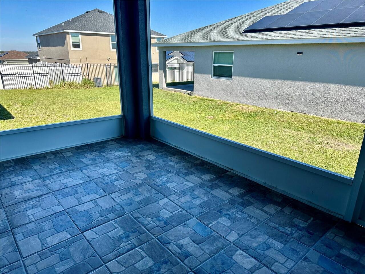 Listing Photo 16