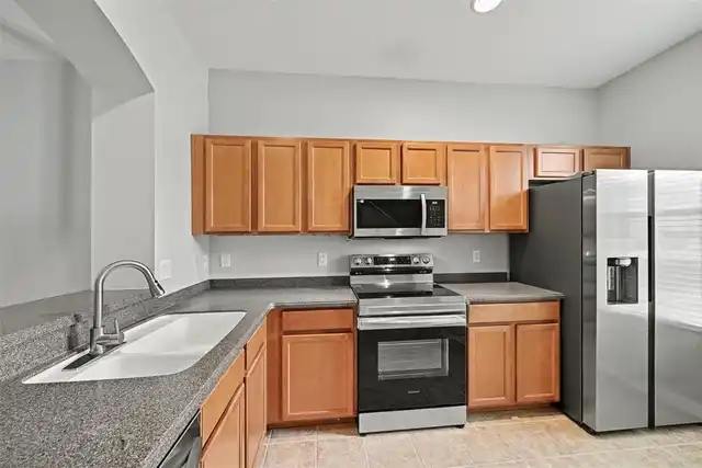 Listing Photo 15