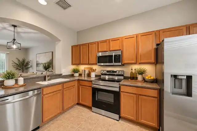 Listing Photo 16