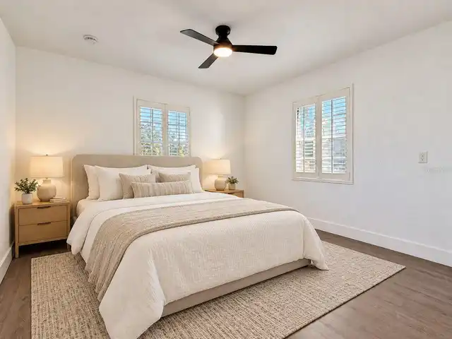 Listing Photo 16