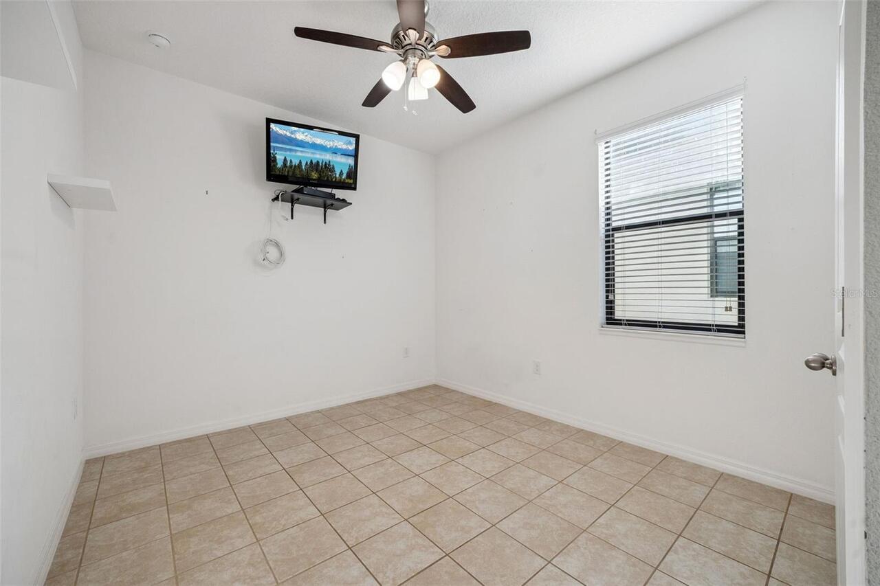 Listing Photo 25