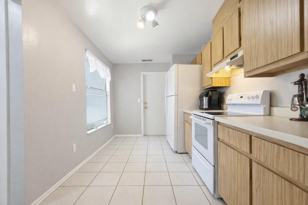 Listing Photo 15