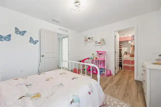 Listing Photo 32