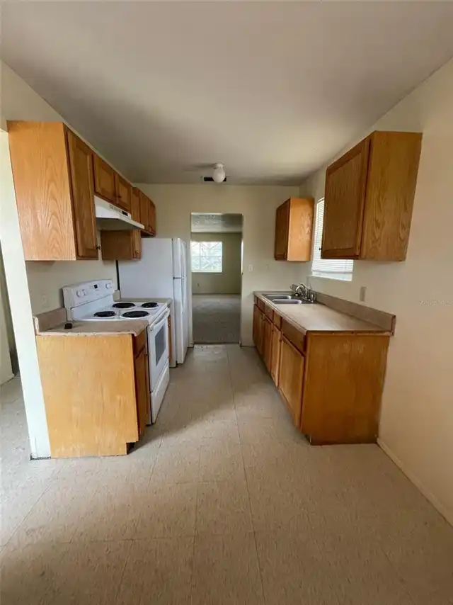Listing Photo 6