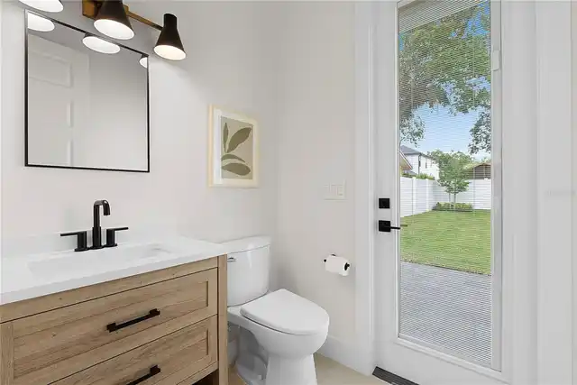 Listing Photo 17