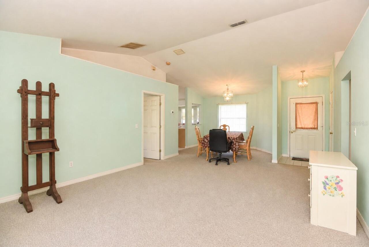 Listing Photo 7