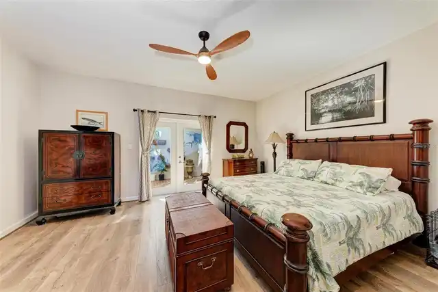 Listing Photo 25