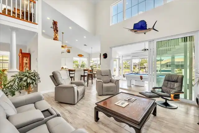 Listing Photo 11
