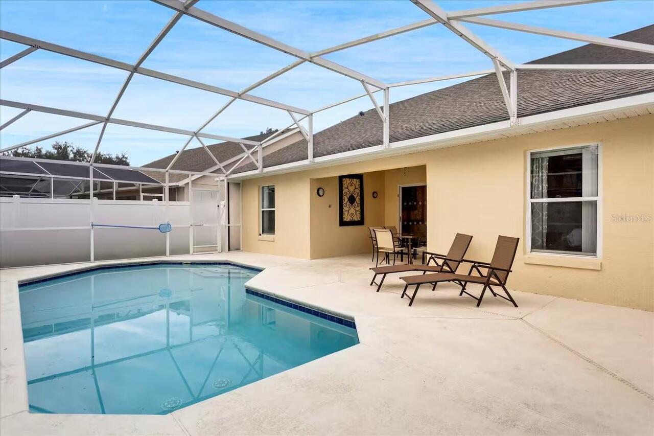 Listing Photo 11