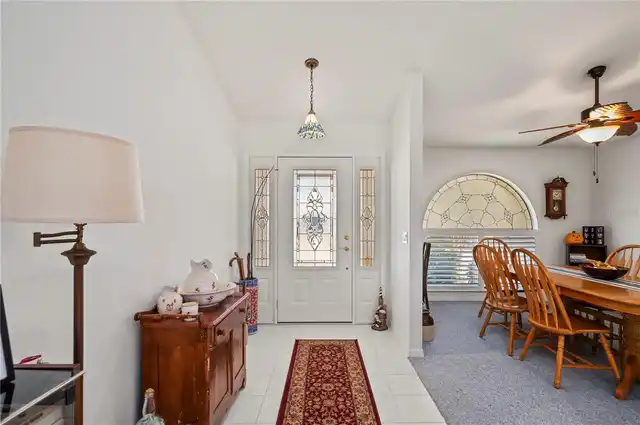 Listing Photo 10