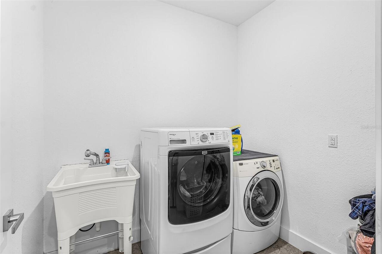 Listing Photo 16