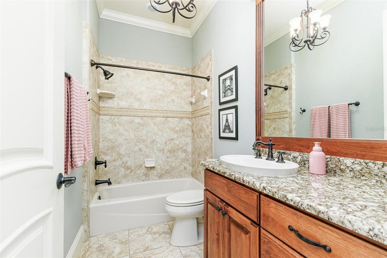 Listing Photo 25