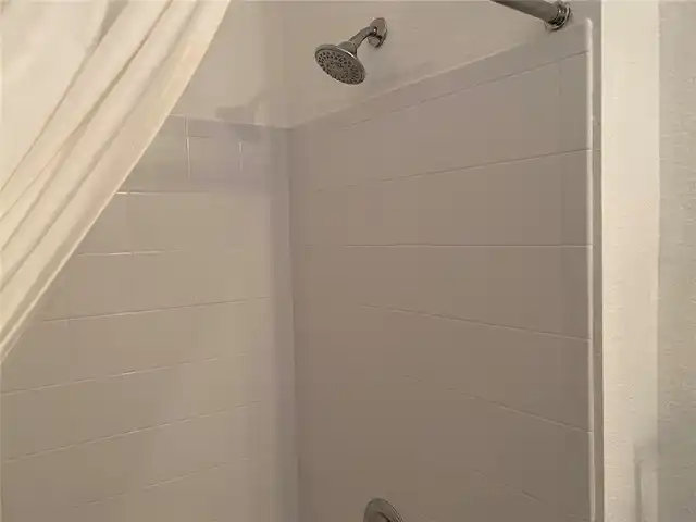 Listing Photo 28