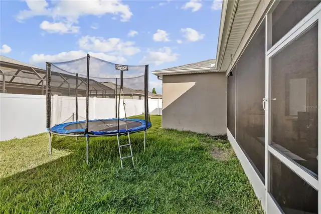 Listing Photo 33