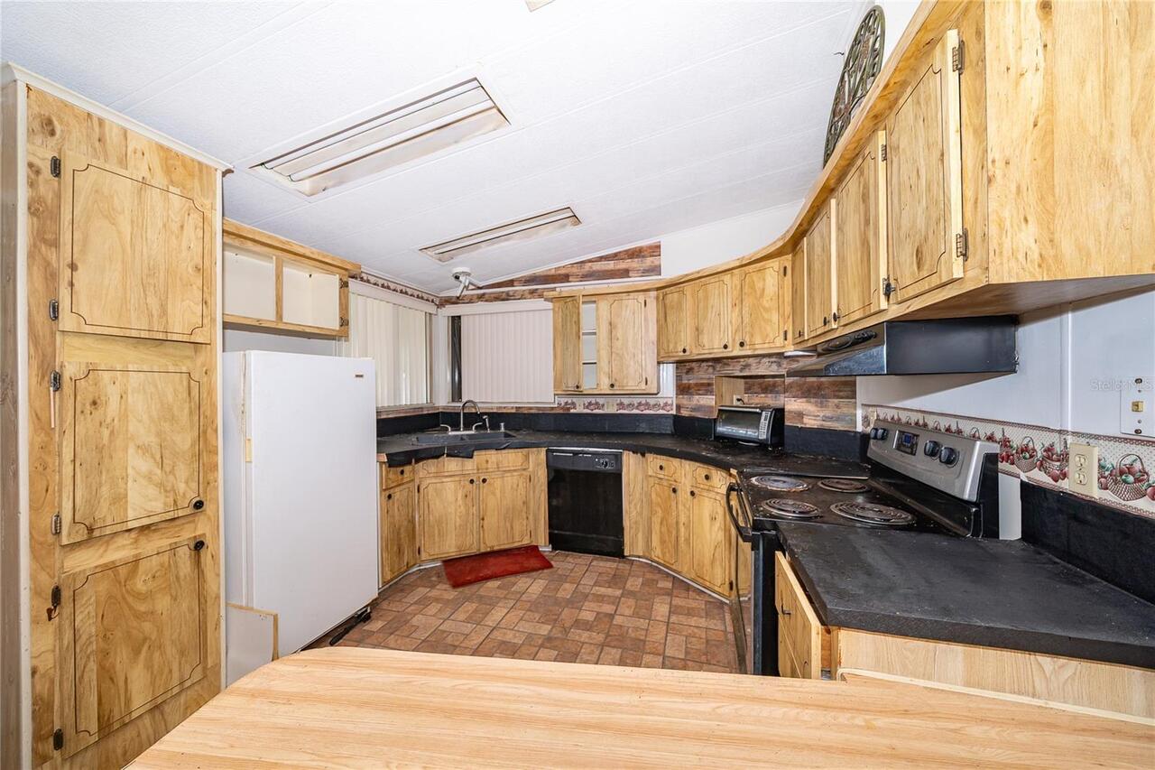 Listing Photo 19