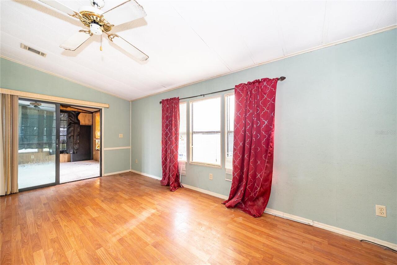 Listing Photo 21