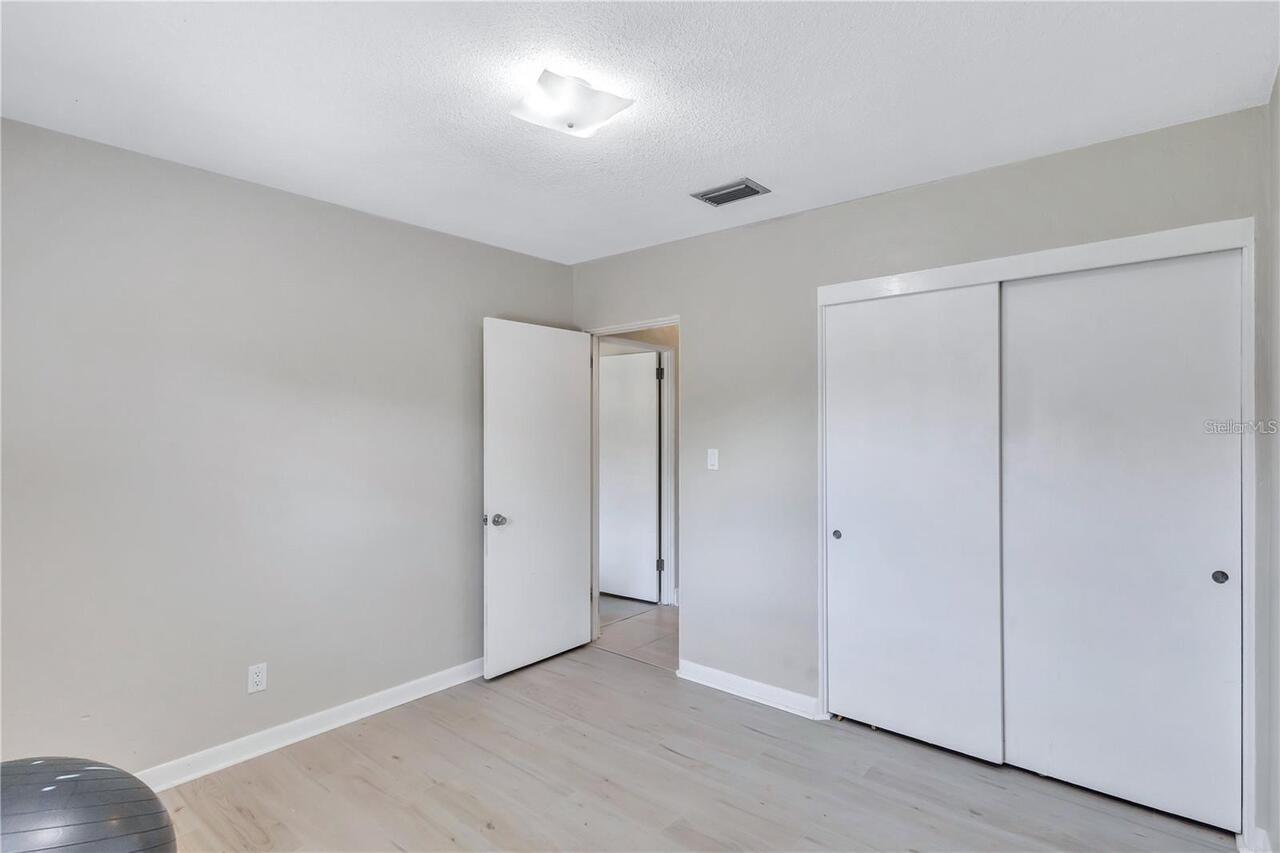 Listing Photo 33