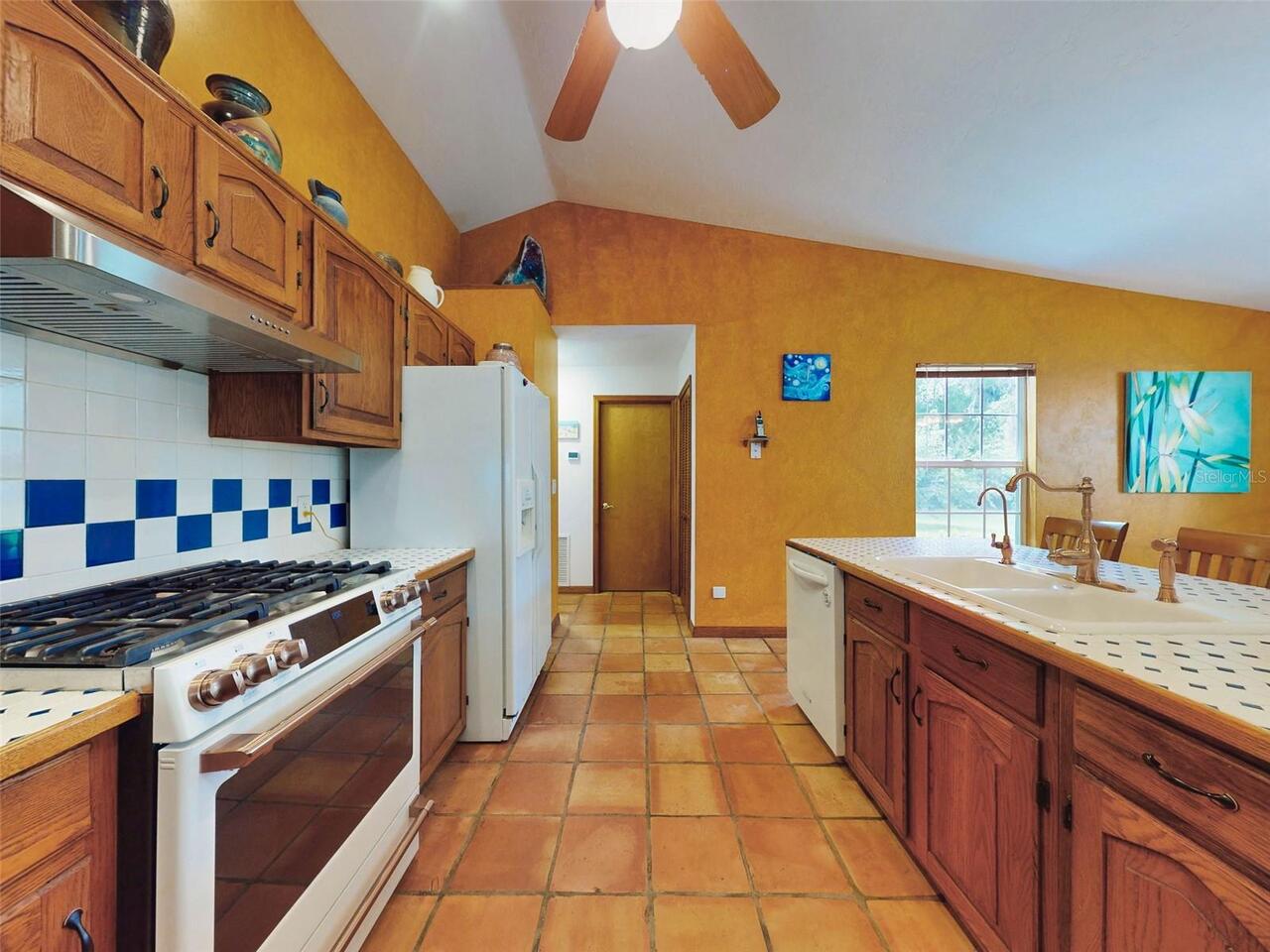 Listing Photo 74