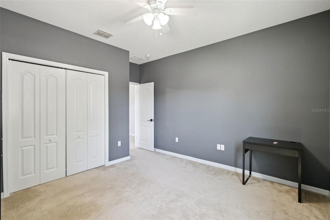 Listing Photo 10