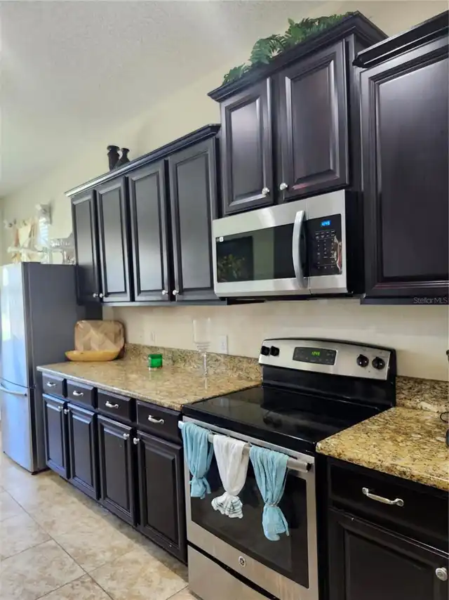 Listing Photo 16