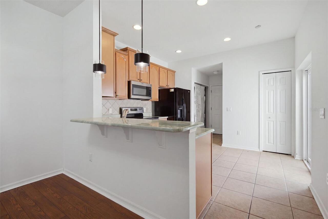 Listing Photo 9