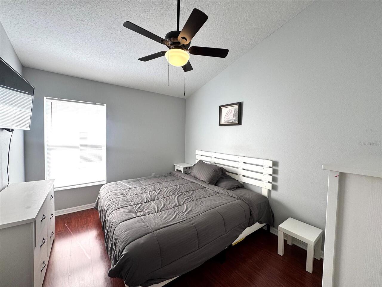 Listing Photo 14