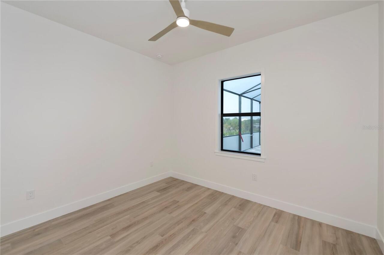 Listing Photo 29