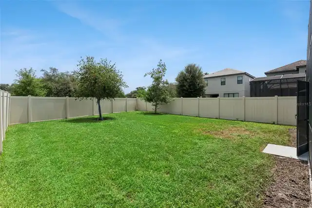 Listing Photo 38