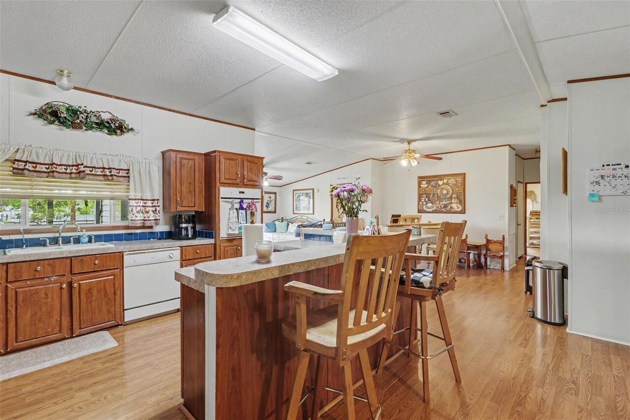 Listing Photo 15