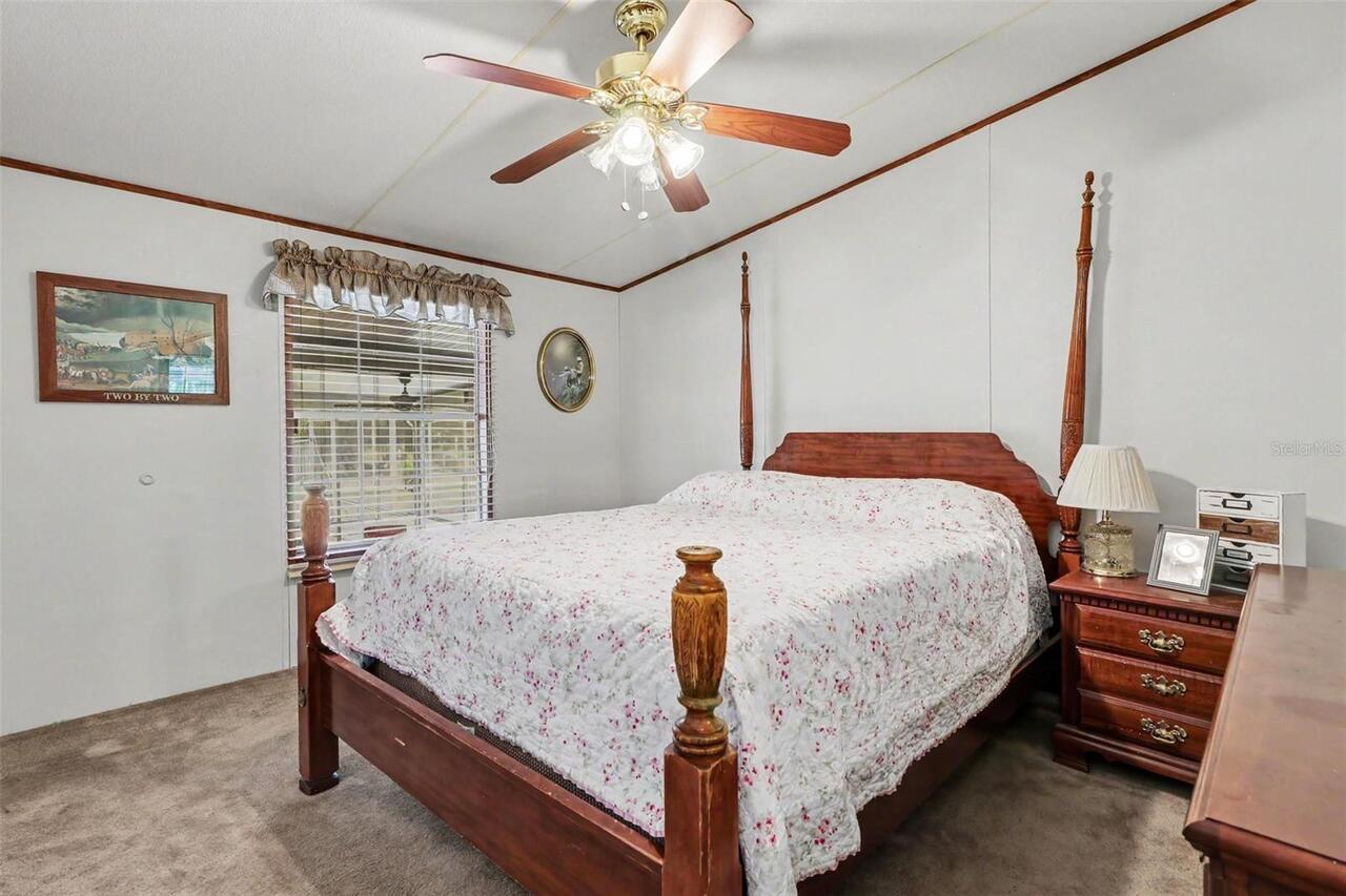 Listing Photo 17