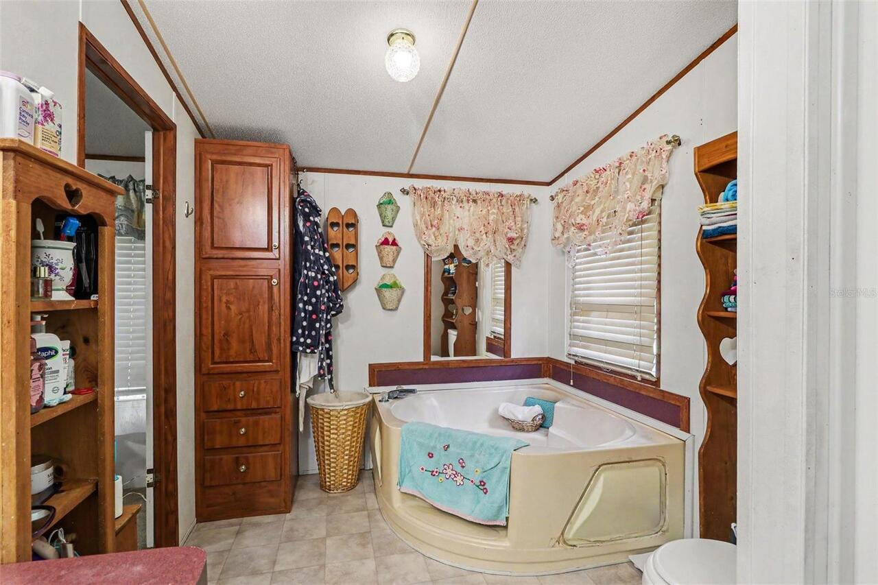 Listing Photo 20