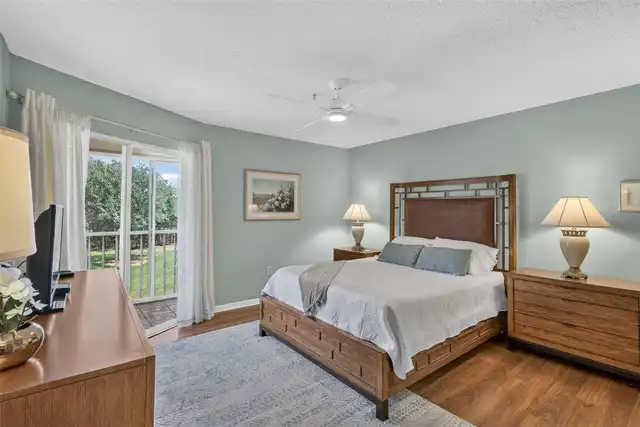 Listing Photo 15