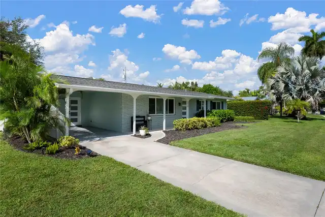 Listing Photo 37